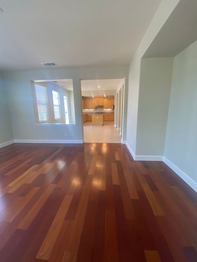 Building Photo - San Ramon 5 Bed/4.5 Bath Windemere Ranch L...