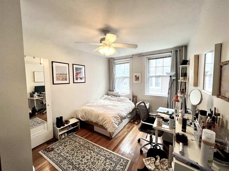 Building Photo - 11 Ellery St