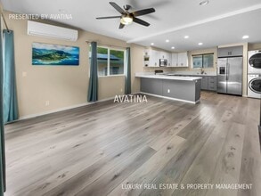 Building Photo - 2352 10th Ave Pl