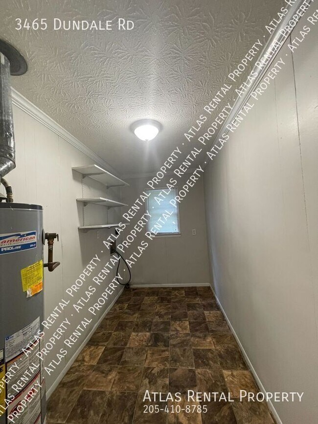 Building Photo - 3465 Dundale Rd