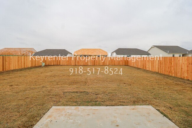 Building Photo - 4 Bed 3 Bath New Construction Simmons Home at Pine Valley Ranch