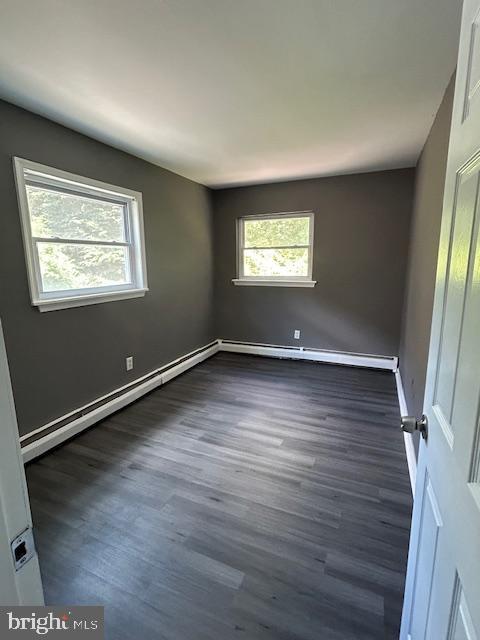 Building Photo - 155 Meadowbrook Ln