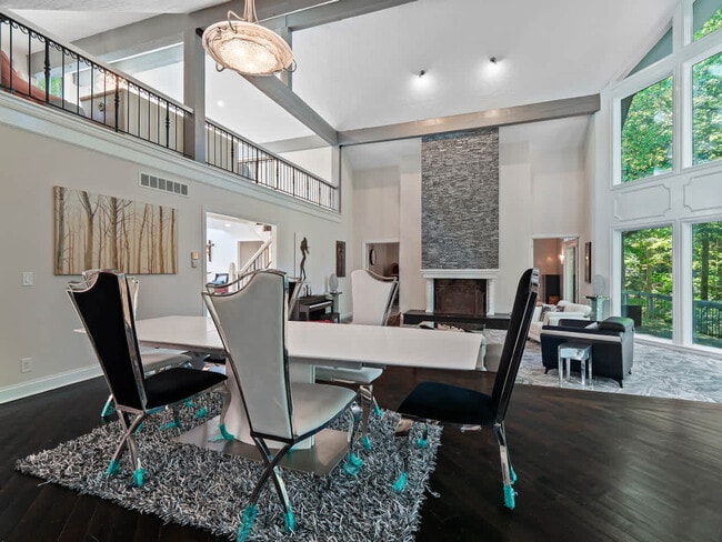 Building Photo - 117 Partridge Ln