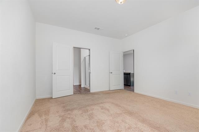 Building Photo - 706 Windsor Ct