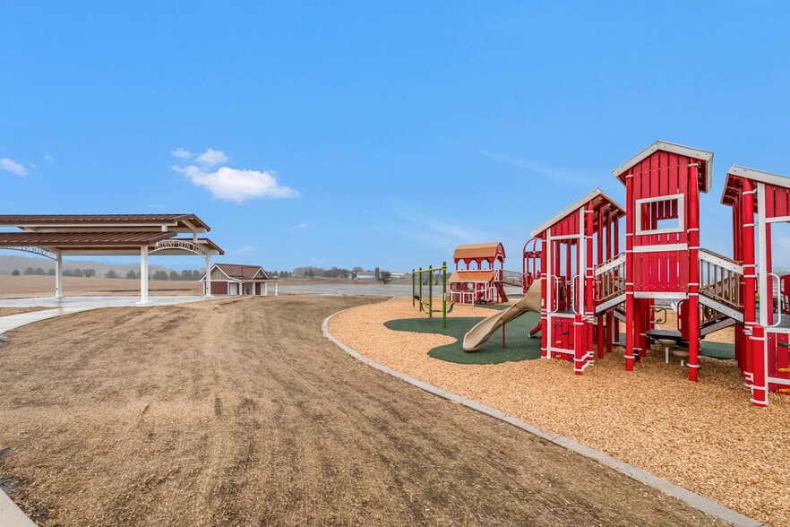 Building Photo - 1638 Happy Trails Rd