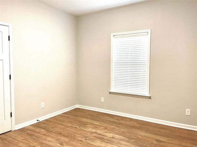 Building Photo - 1355 Bristol Park Pl