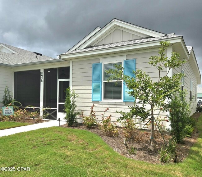 Building Photo - 8958 Parrot Pl