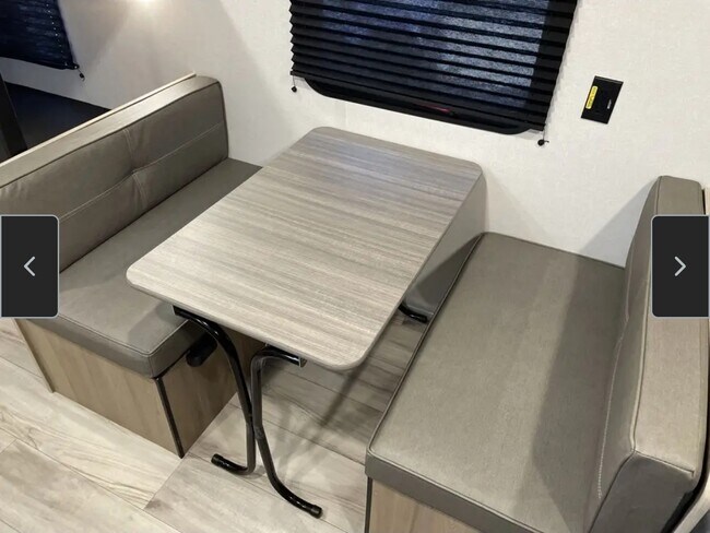 Building Photo - 532 Camino de Amor