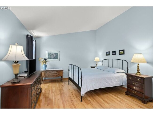 Building Photo - Single Level Home in Glencoe Oaks