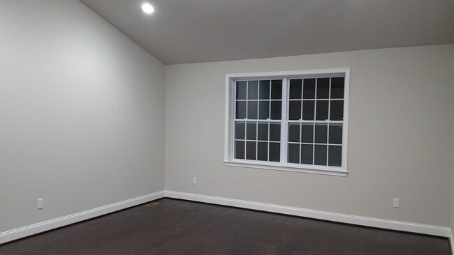 Building Photo - 42837 Cardinal Way