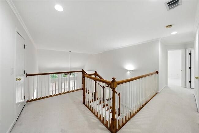 Building Photo - 12554 Huntington Trace