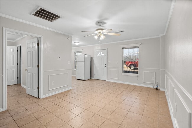 Building Photo - 7900 FM 2354