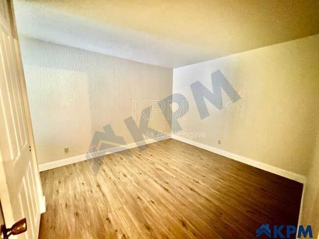 Building Photo - 1311 W Century Blvd