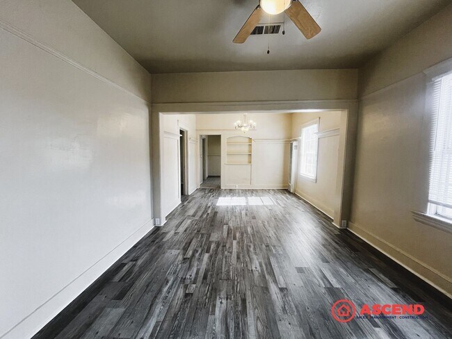 Building Photo - 1802 Forrest St