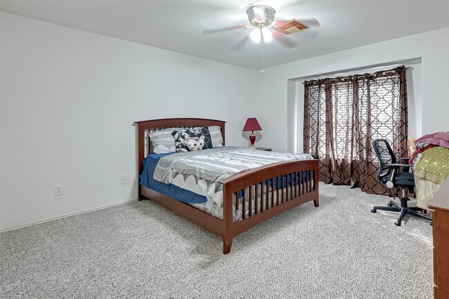 Building Photo - 3822 Willow Stone Ct