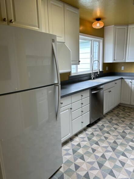 Building Photo - 1906 15th St