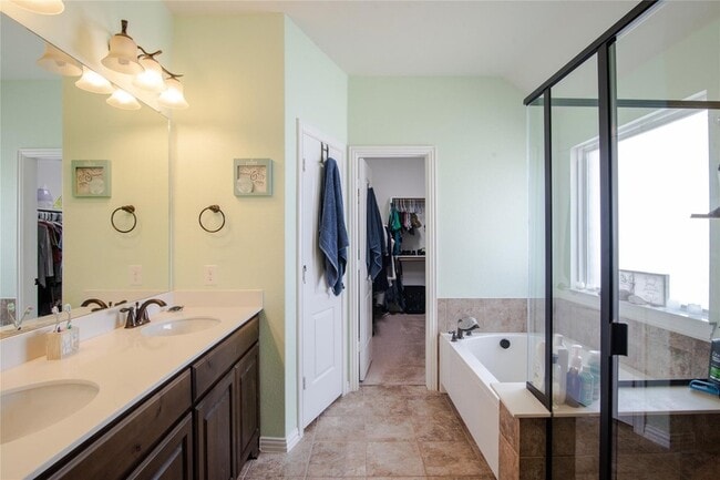 Building Photo - 1516 Westview Ln