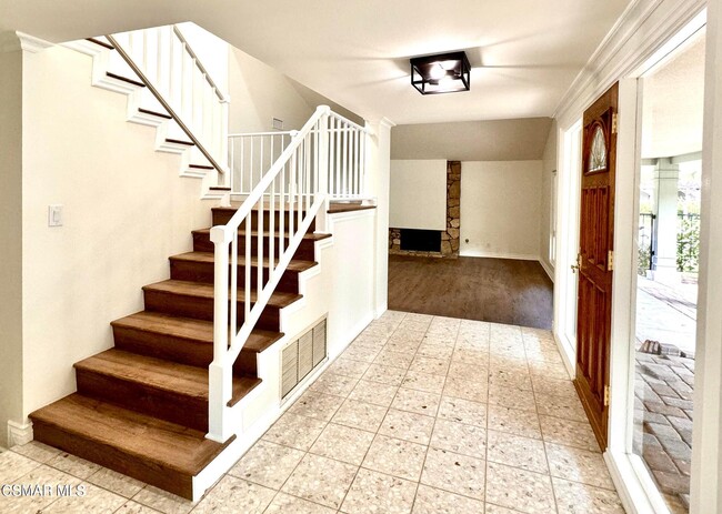 Building Photo - 2094 Bridgegate Ct