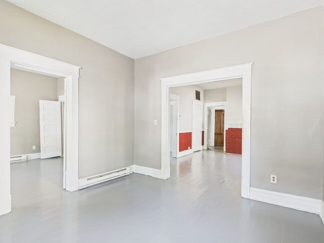 Building Photo - 2408 Concord Ave