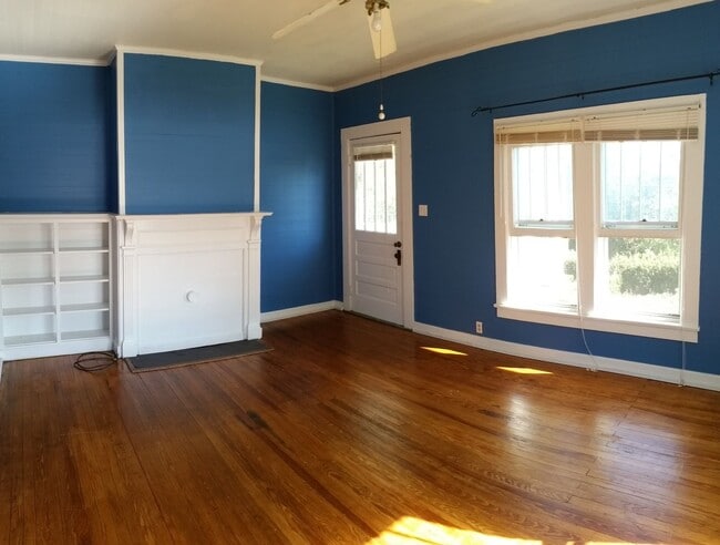 Building Photo - 3/1 Hilltop Cottage