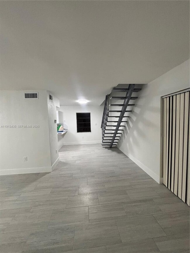 Building Photo - 1799 SW 36th Ave