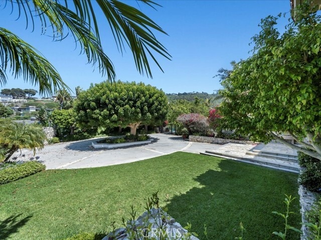 Building Photo - 709 Paseo Del Mar