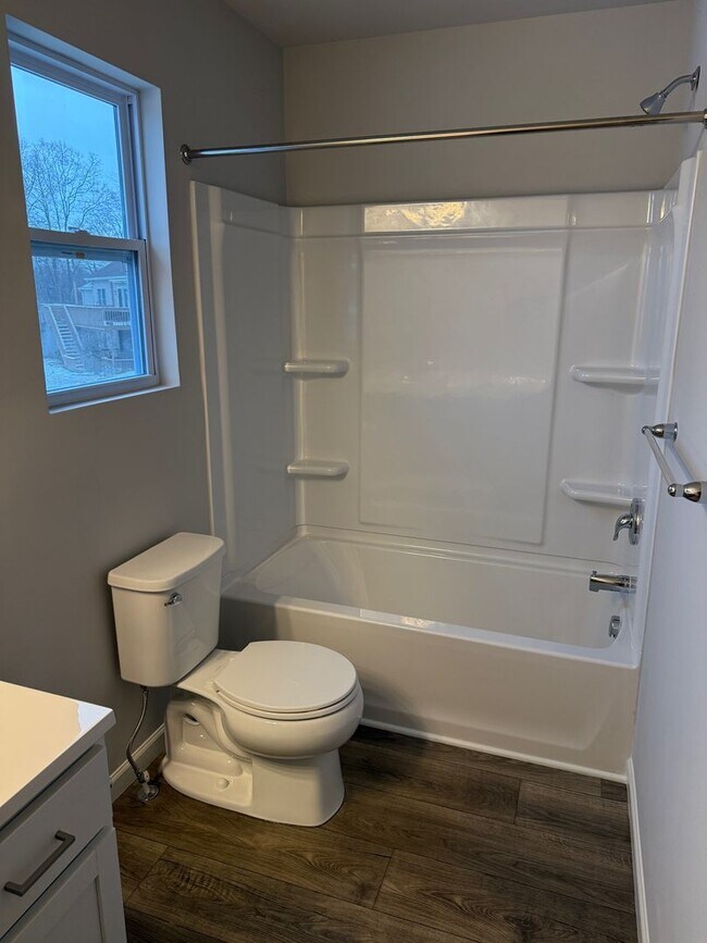 Building Photo - Nice New SIngle Family Home on Elkhart's NE Side