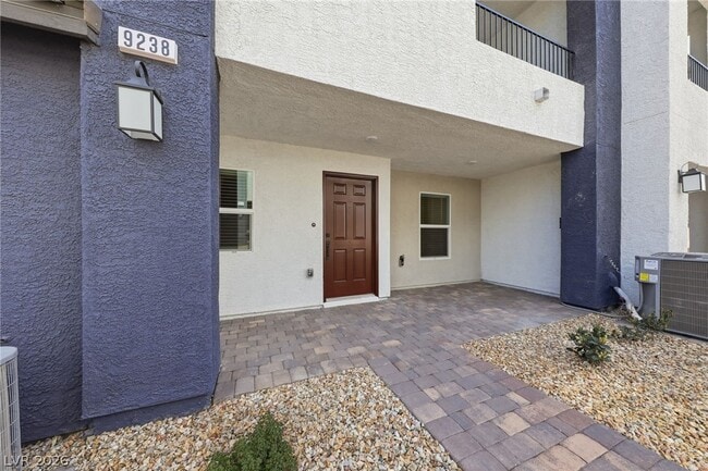 Building Photo - 9238 Soho Sky Ct