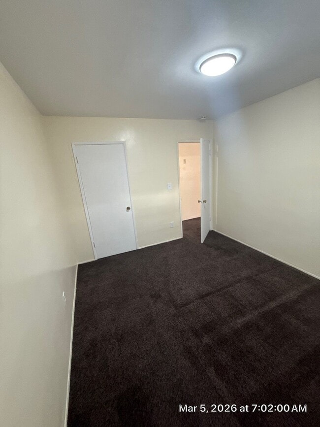 Building Photo - 955 W C St