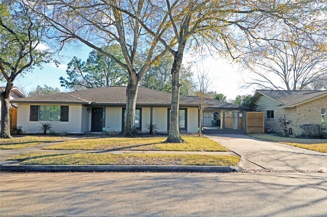 Building Photo - 5527 Valkeith Dr