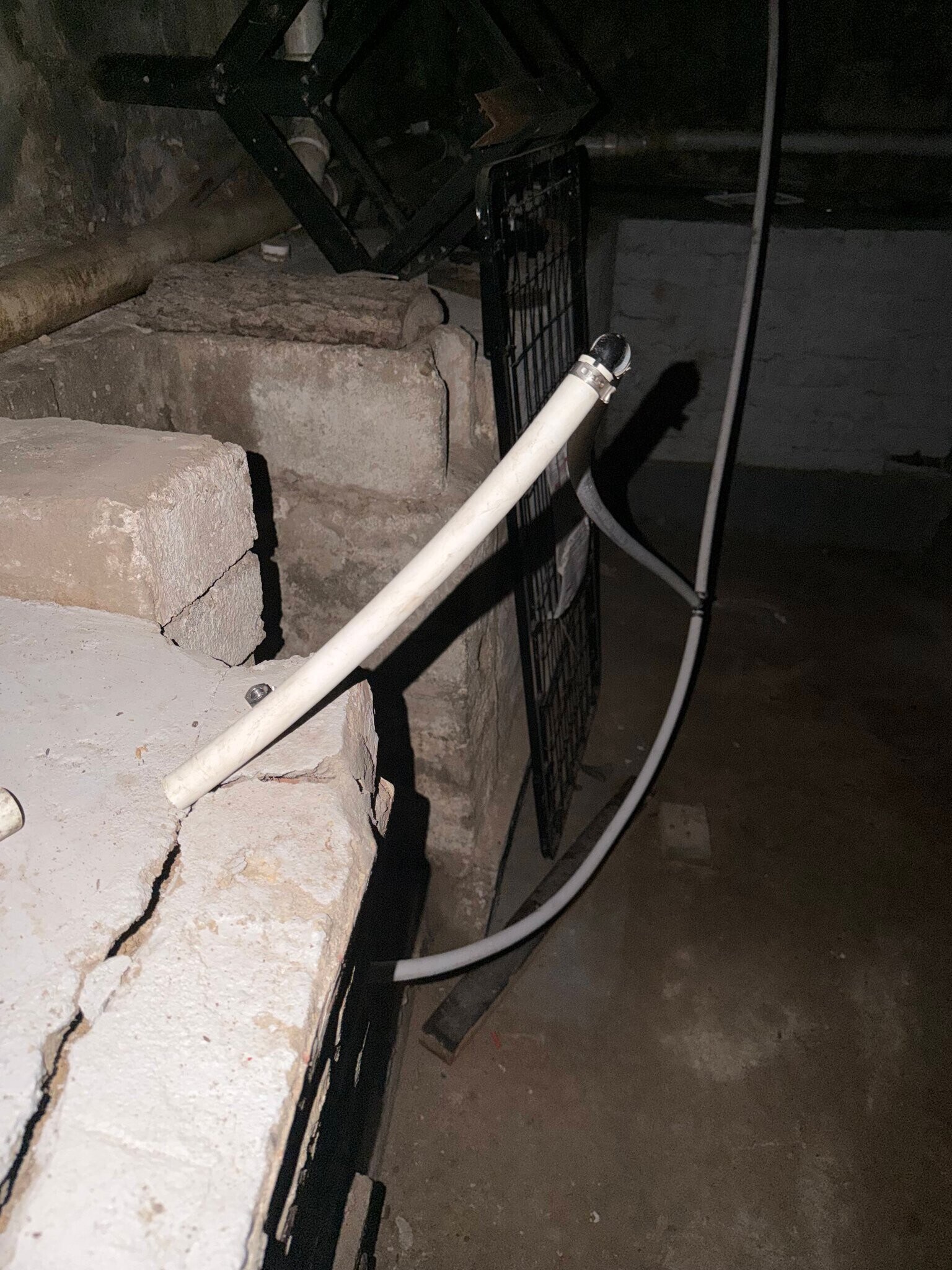 Building Photo - 3024 Glenwood Ave