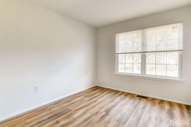 Building Photo - 81 Morgan Pl