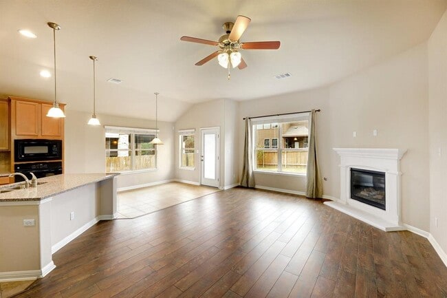 Building Photo - 125 David Duval Ct