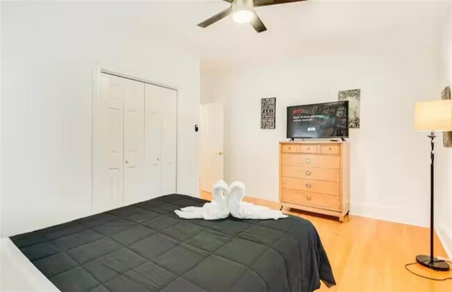 Building Photo - 1408 Aramore Dr SE