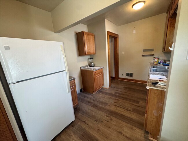 Building Photo - 1107 Bristow St