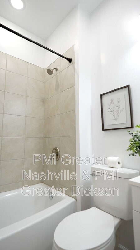 Building Photo - 12028 Eaton Ct