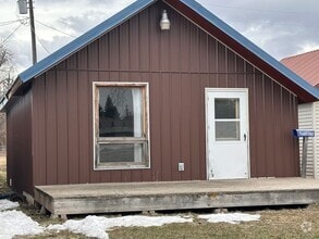 Building Photo - 1 Bed, 1 Bath house in Belt