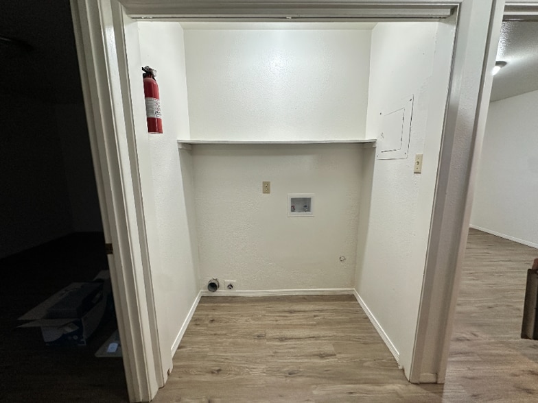 Building Photo - 2803 E 22nd St