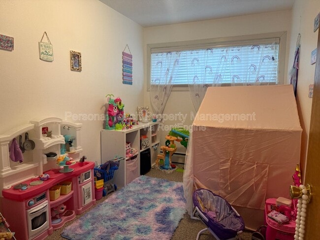 Building Photo - 2709 9th St N