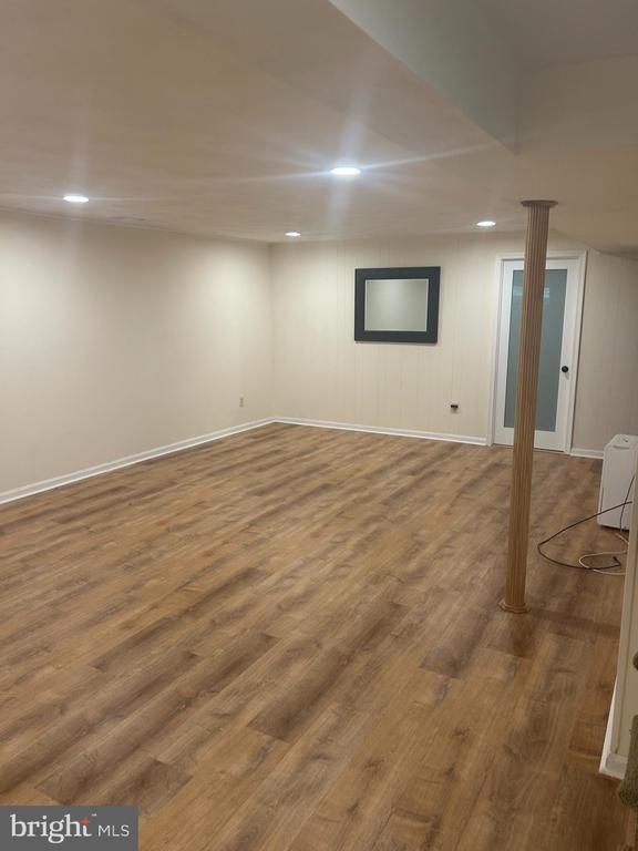 Building Photo - 608 E Lynfield Dr