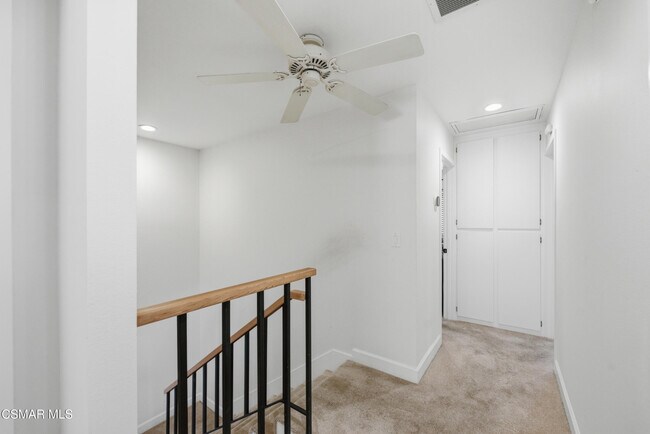 Building Photo - 5841 Cape Horn Dr