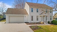 Building Photo - *RESERVED - Contact Us to Submit A Backup App!* Fully Renovated 4BR/2.5BA Gem in Sought-After Ben...