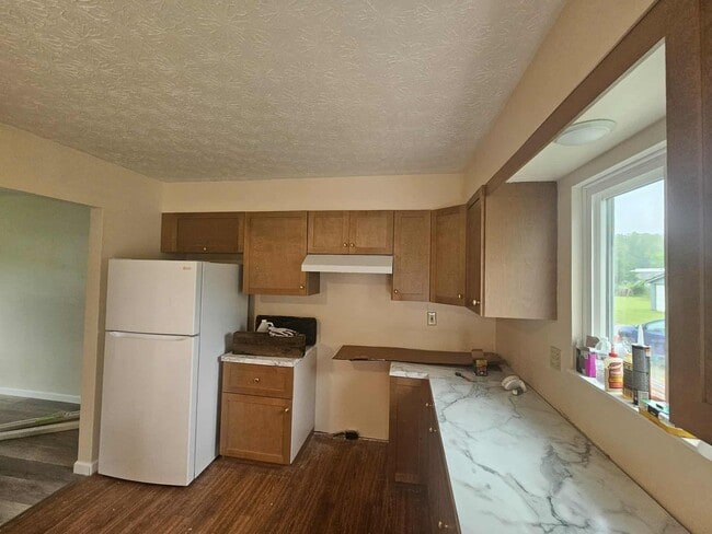 Building Photo - Ravenna 2-bedroom 1 bath Duplex