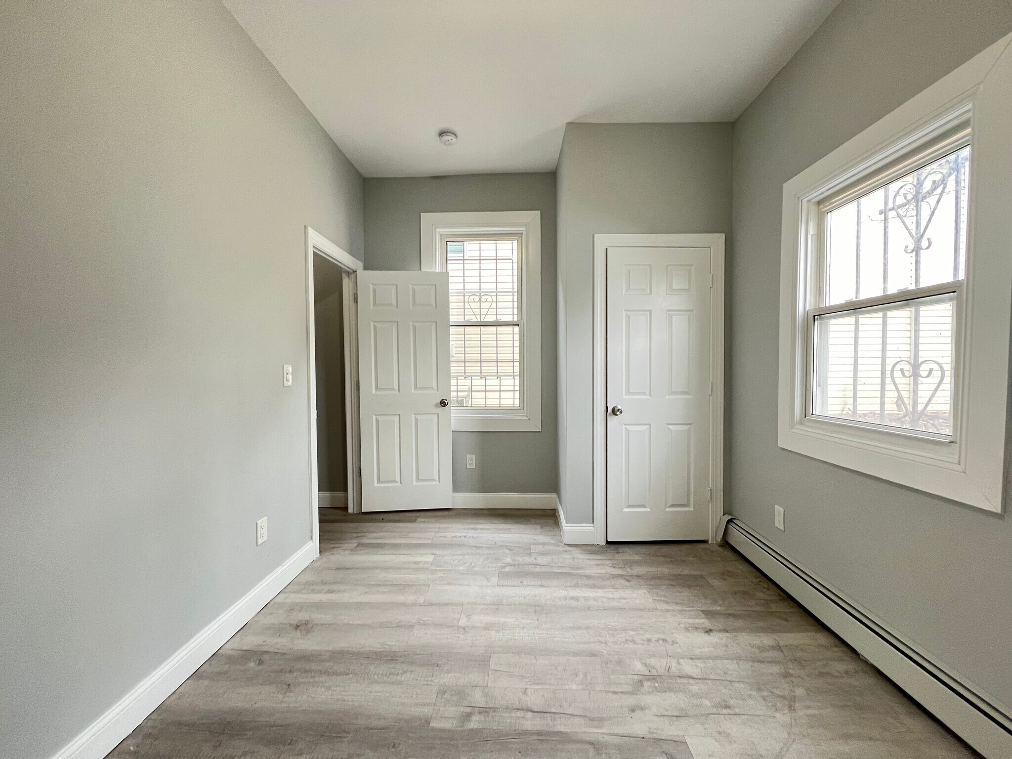 Building Photo - 87 Dwight St