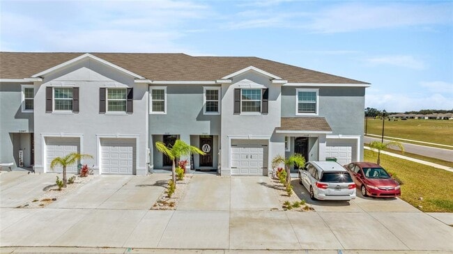 Building Photo - 33105 Major Oak Dr