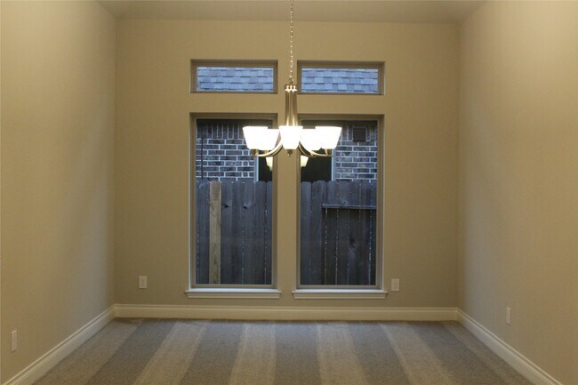 Building Photo - 1335 Paradise Creek Ln