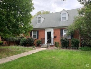 Building Photo - 4610 Augusta Ave