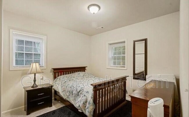 Building Photo - 12326 Willow Woods Dr