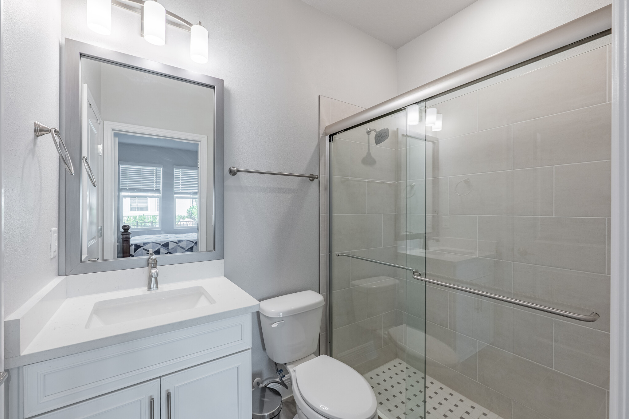 Building Photo - 2400 Ezzell Ct