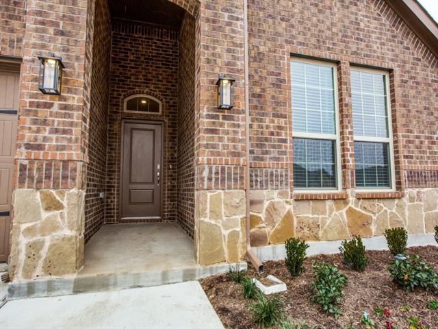 Building Photo - 123 Lakeview Cir